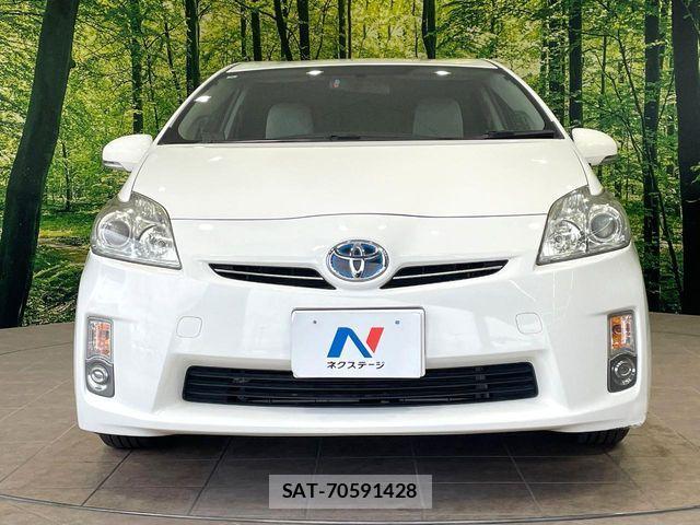 Toyota PRIUS 2010-06 8337457-13