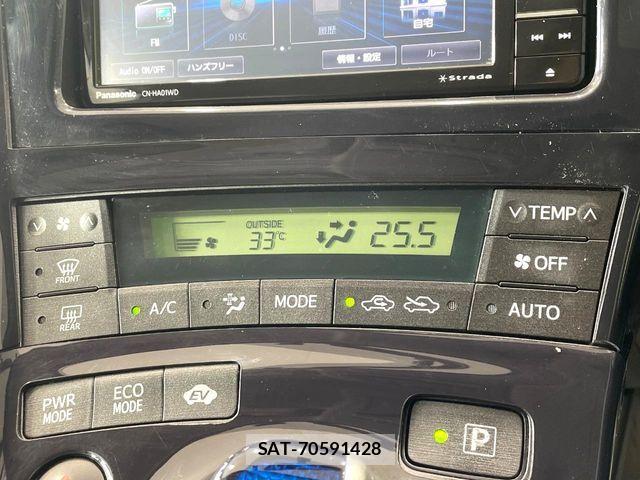 Toyota PRIUS 2010-06 8337457-6