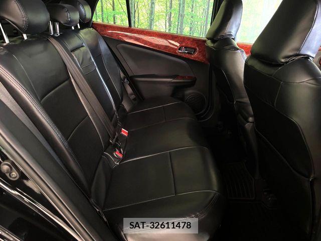 Toyota PRIUS 2017-11 8337445-9