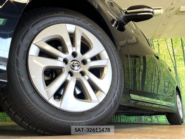 Toyota PRIUS 2017-11 8337445-13