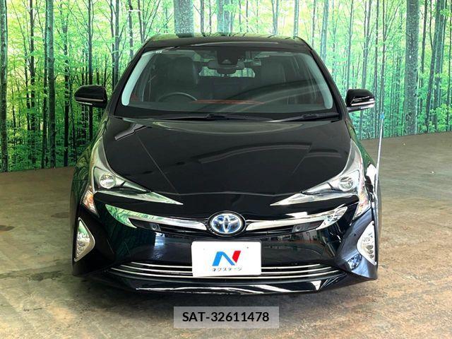 Toyota PRIUS 2017-11 8337445-14
