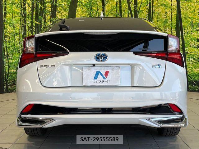 Toyota PRIUS 2020-11 8337423-13