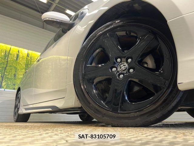Toyota PRIUS 2022-02 8337420-12