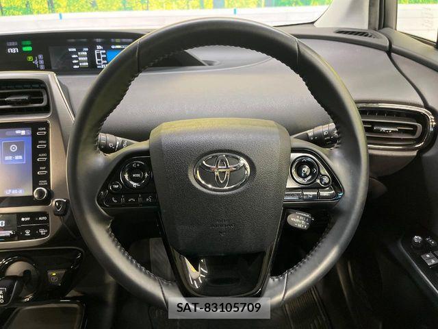 Toyota PRIUS 2022-02 8337420-13