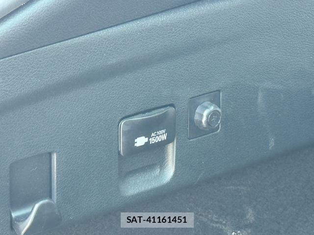 Toyota PRIUS 2021-04 8337436-26