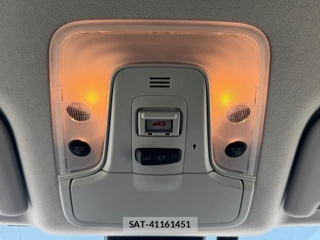 Toyota PRIUS 2021-04 8337436-28