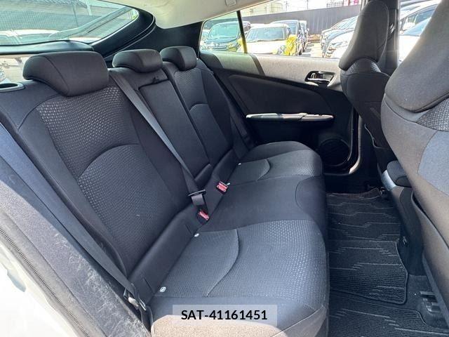 Toyota PRIUS 2021-04 8337436-8