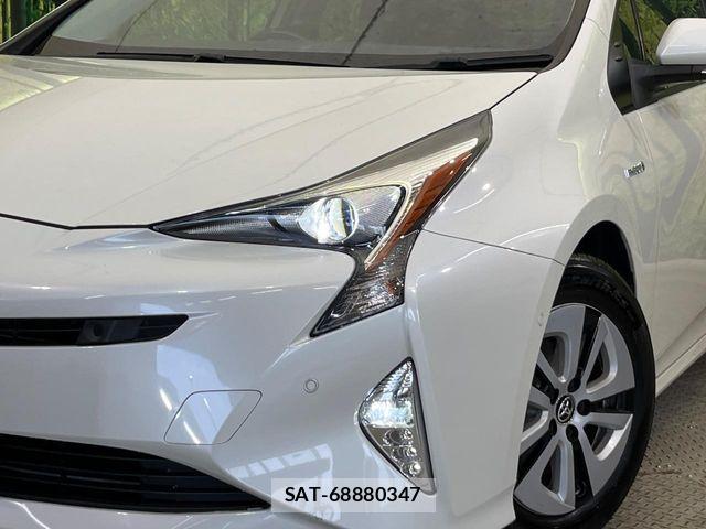 Toyota PRIUS 2016-08 8337451-11