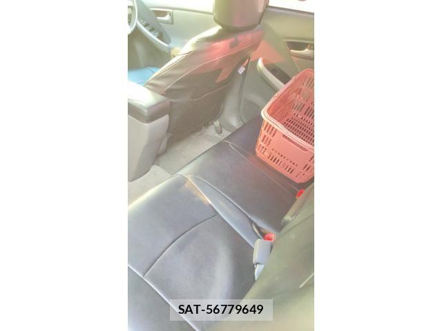 Toyota PRIUS 2011-11 8337480-13