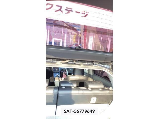 Toyota PRIUS 2011-11 8337480-16