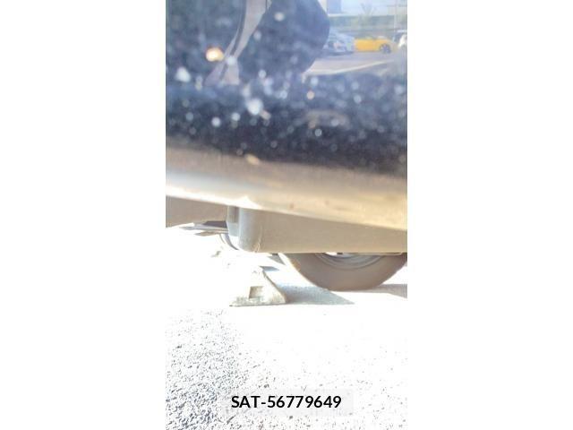 Toyota PRIUS 2011-11 8337480-17