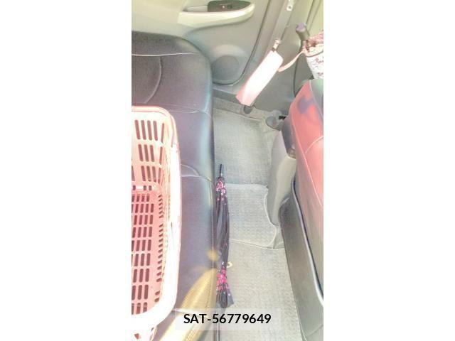 Toyota PRIUS 2011-11 8337480-19
