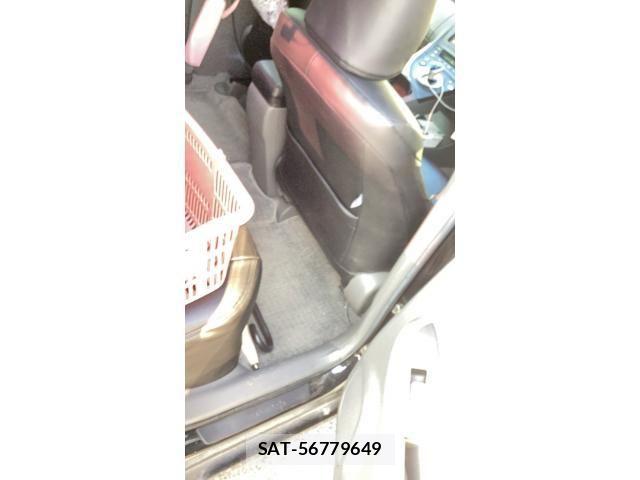 Toyota PRIUS 2011-11 8337480-21