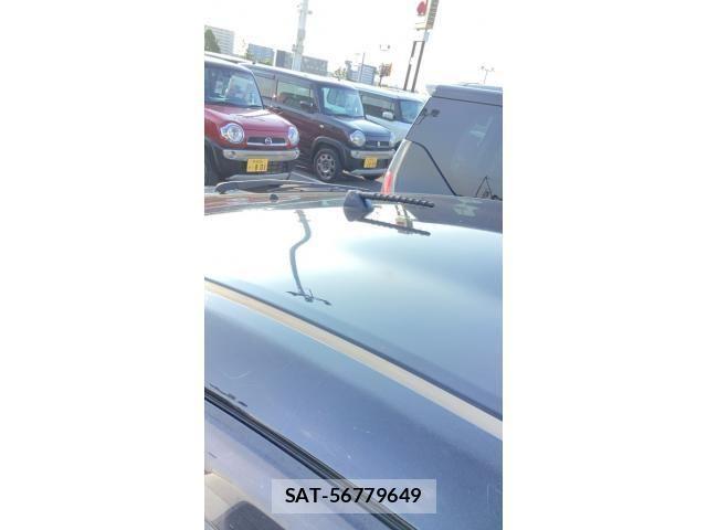 Toyota PRIUS 2011-11 8337480-28
