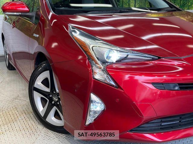 Toyota PRIUS 2017-11 8337440-11
