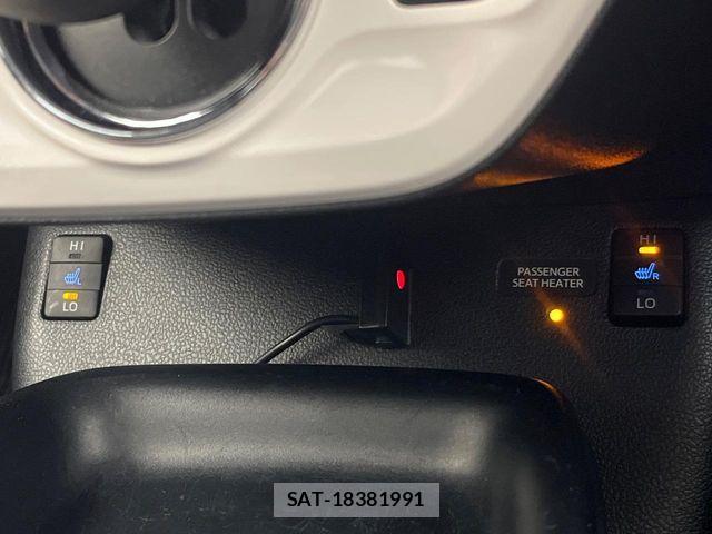 Toyota PRIUS 2018-07 8337434-9