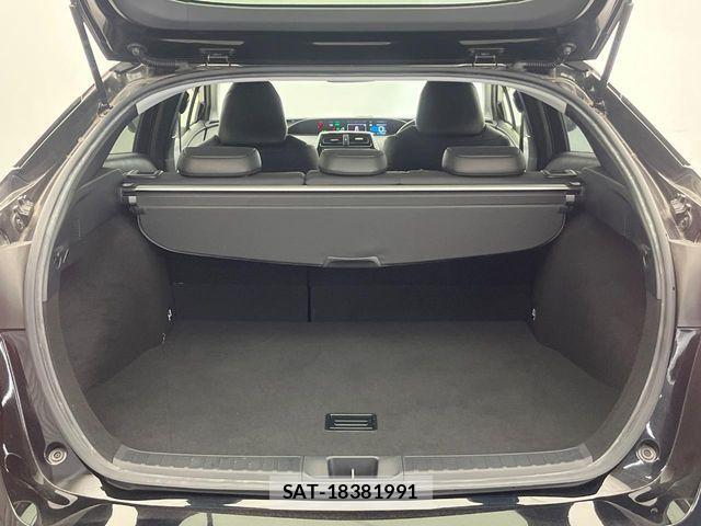 Toyota PRIUS 2018-07 8337434-11