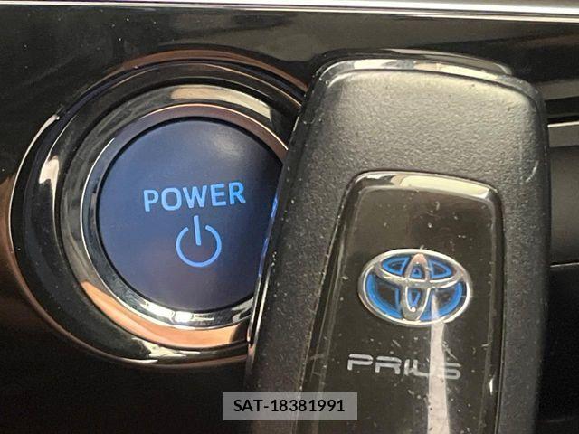 Toyota PRIUS 2018-07 8337434-6