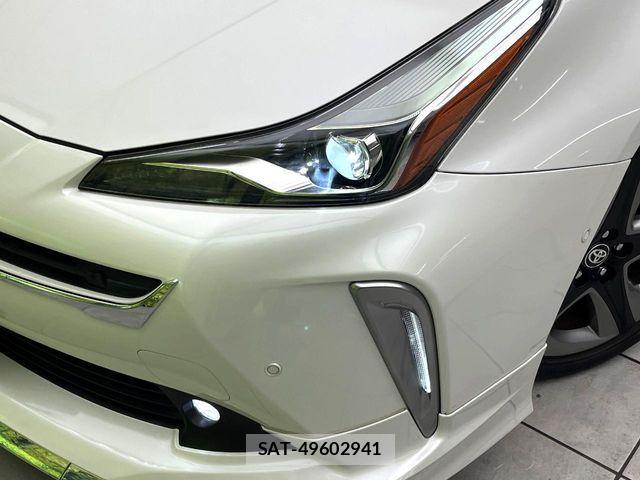 Toyota PRIUS 2019-04 8337422-12