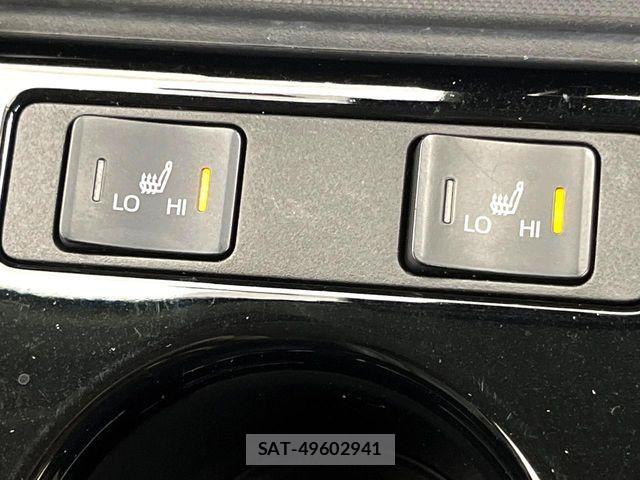 Toyota PRIUS 2019-04 8337422-7