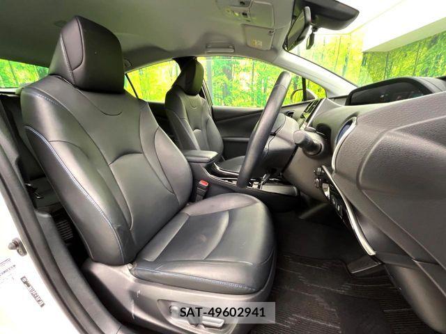 Toyota PRIUS 2019-04 8337422-8