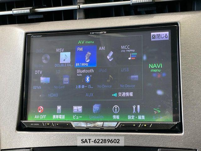Toyota PRIUS 2011-08 8337462-4