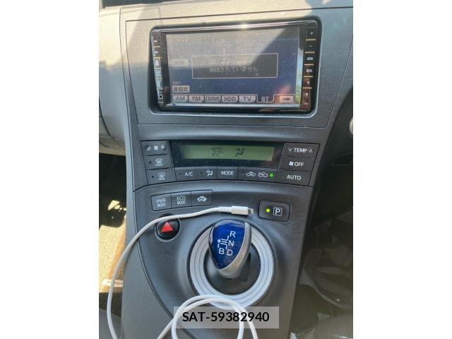 Toyota PRIUS 2009-10 8337482-24