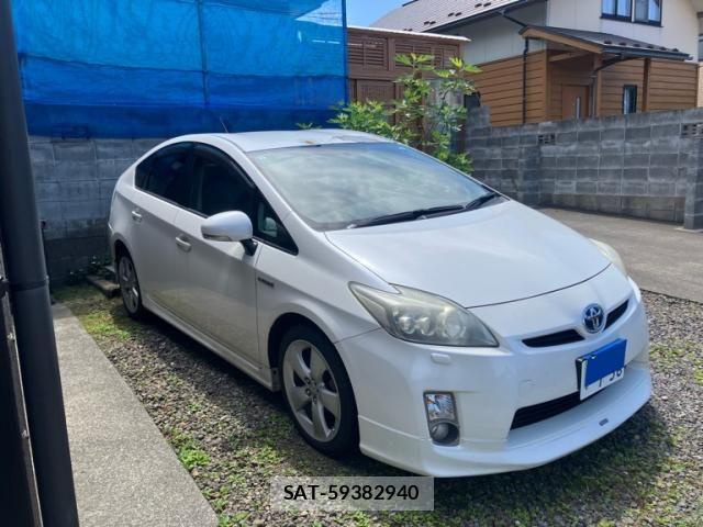 Toyota PRIUS 2009-10 8337482-3