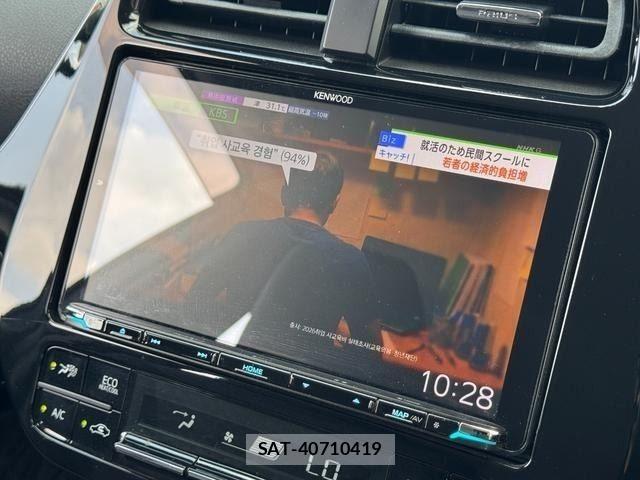 Toyota PRIUS 2016-12 8337443-19