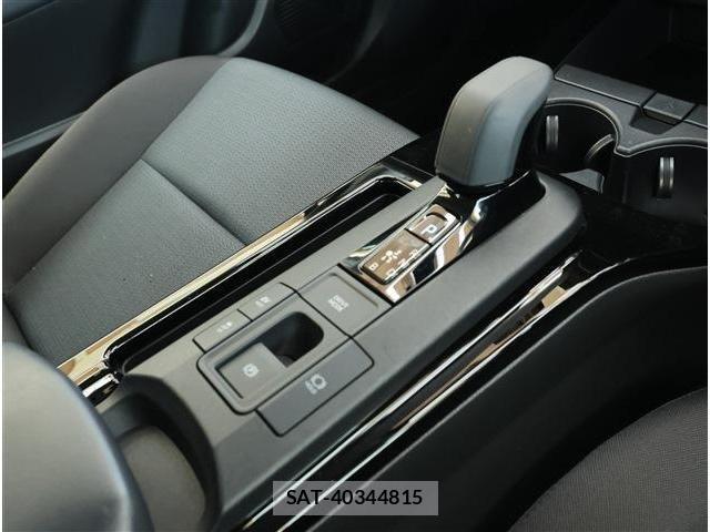 Toyota PRIUS 2024-07 8337421-9