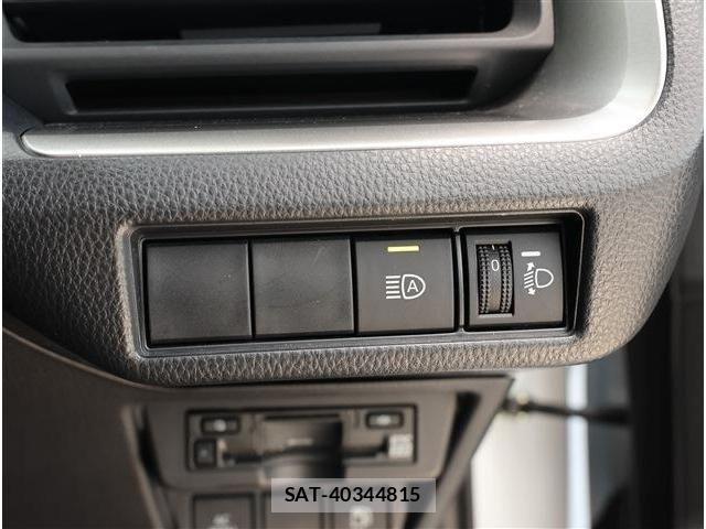 Toyota PRIUS 2024-07 8337421-10