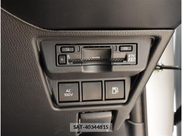 Toyota PRIUS 2024-07 8337421-11
