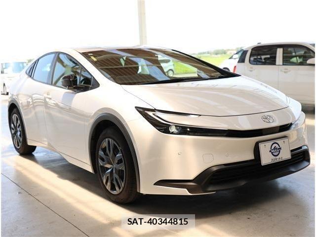 Toyota PRIUS 2024-07 8337421-20