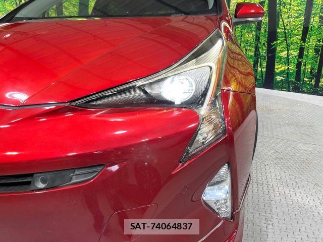 Toyota PRIUS 2017-06 8337447-11