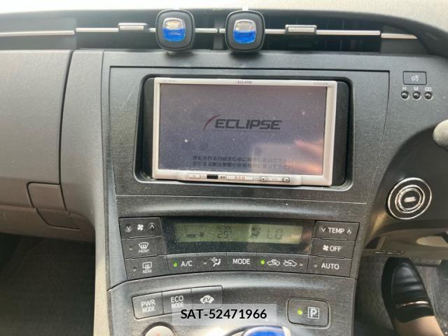 Toyota PRIUS 2009-07 8337487-15