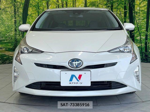 Toyota PRIUS 2016-07 8355378-13