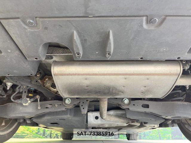 Toyota PRIUS 2016-07 8355378-18