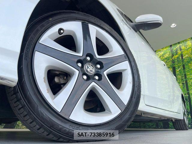 Toyota PRIUS 2016-07 8355378-8