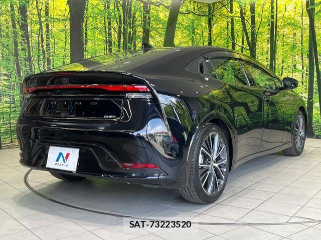 Toyota PRIUS 2023-04 8355353-16