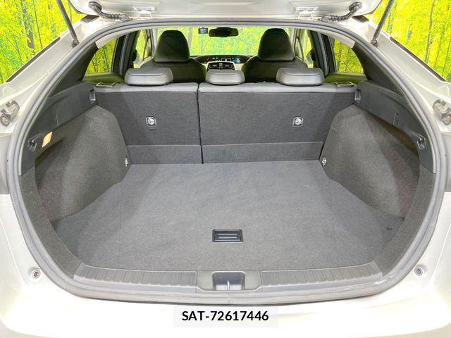 Toyota PRIUS 2016-05 8355374-9