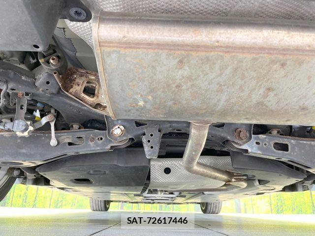 Toyota PRIUS 2016-05 8355374-18