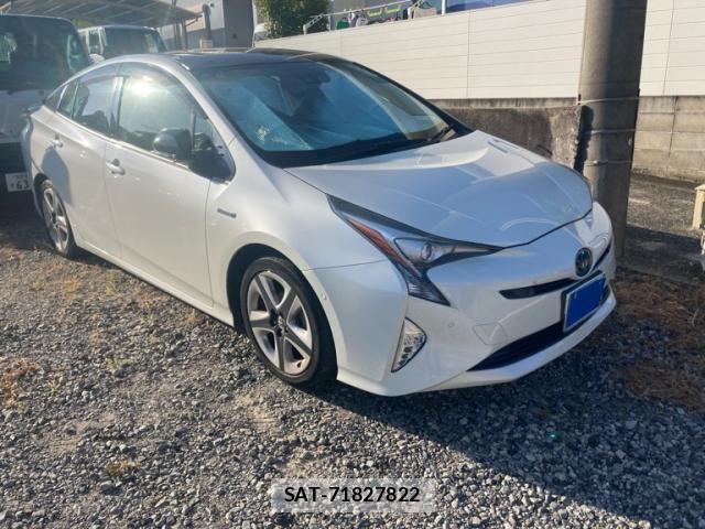 Toyota PRIUS 2018-08 8355383-0