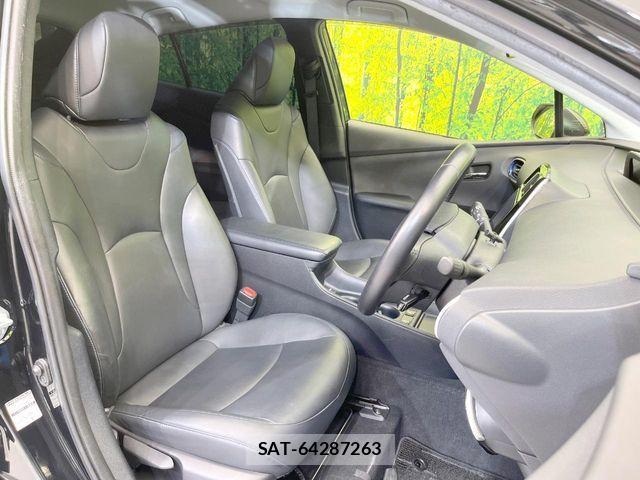 Toyota PRIUS 2021-12 8355365-7