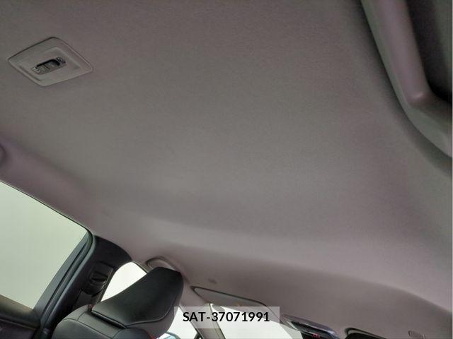 Toyota PRIUS 2024-03 8355358-5