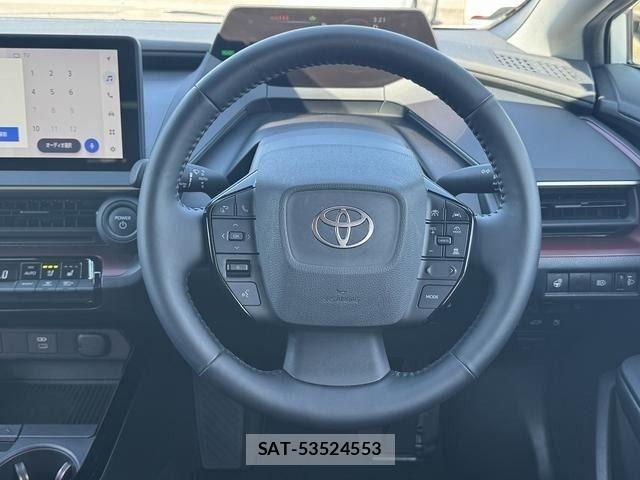 Toyota PRIUS 2023-02 8355355-10