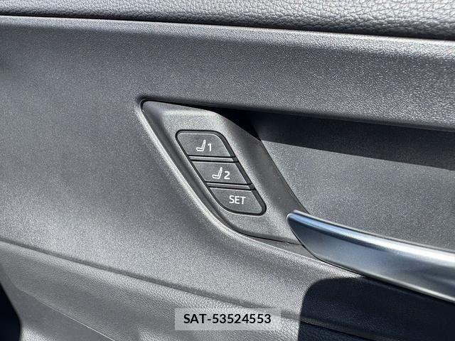 Toyota PRIUS 2023-02 8355355-27