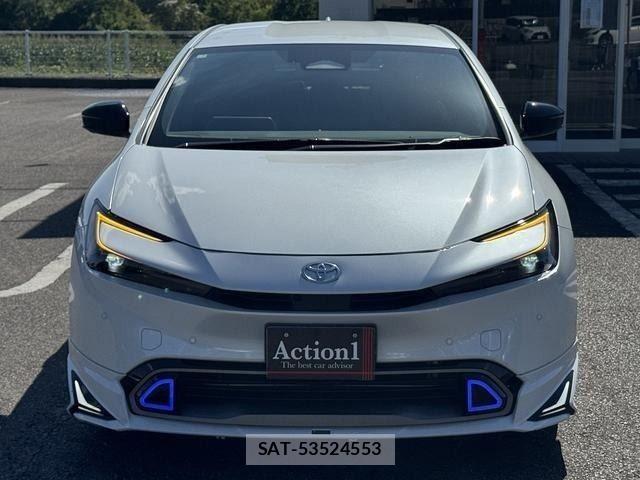 Toyota PRIUS 2023-02 8355355-2