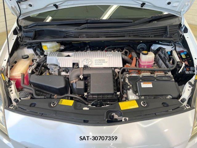 Toyota PRIUS 2012-10 8355388-16