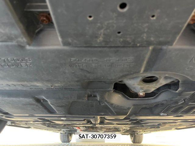 Toyota PRIUS 2012-10 8355388-17
