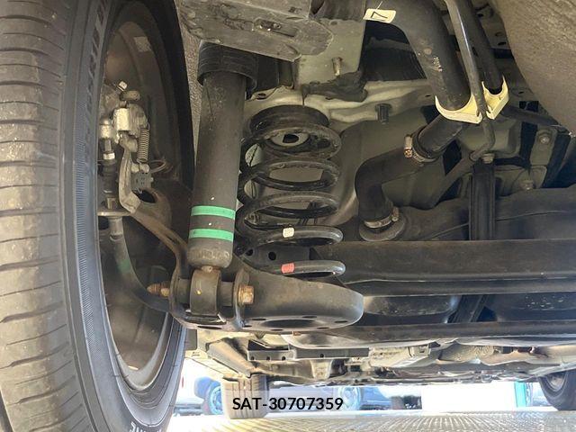Toyota PRIUS 2012-10 8355388-18